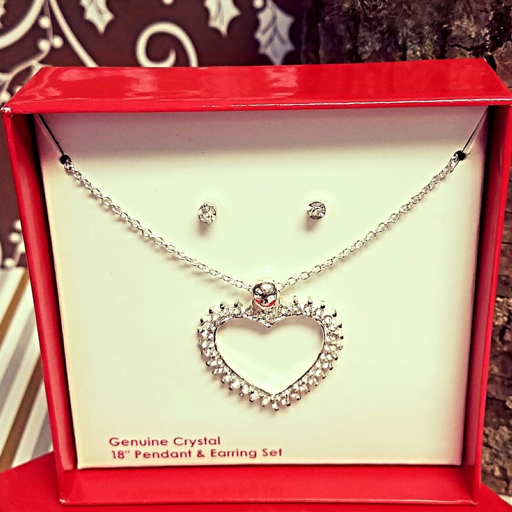 Earring & Necklace Set